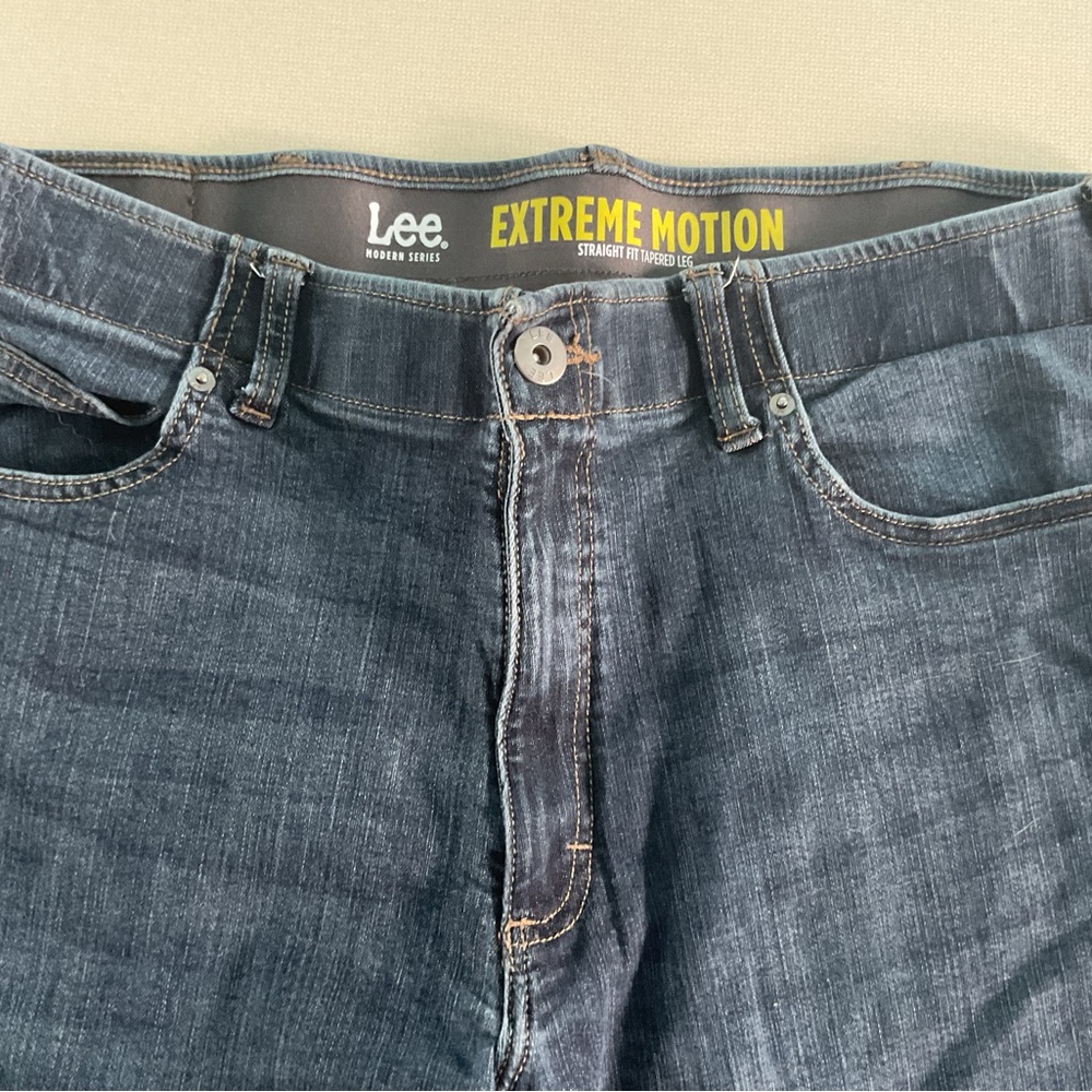 MENS LEE EXTREME MOTION BLUE JEANS 36x30